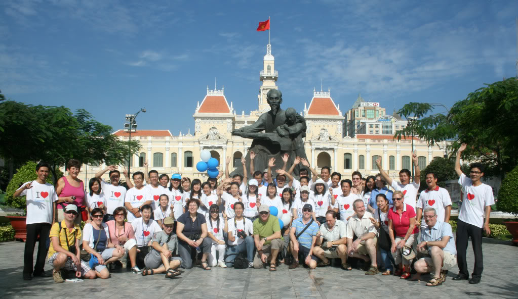 Giấy Sài Gòn Tổ Chức Chương Trình Roadshow